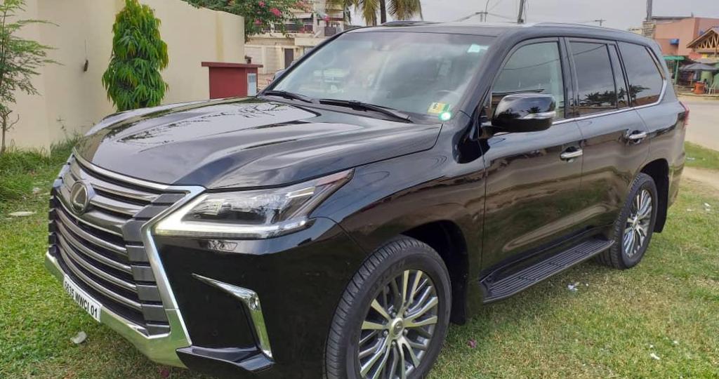 Lexus lx 570 2019